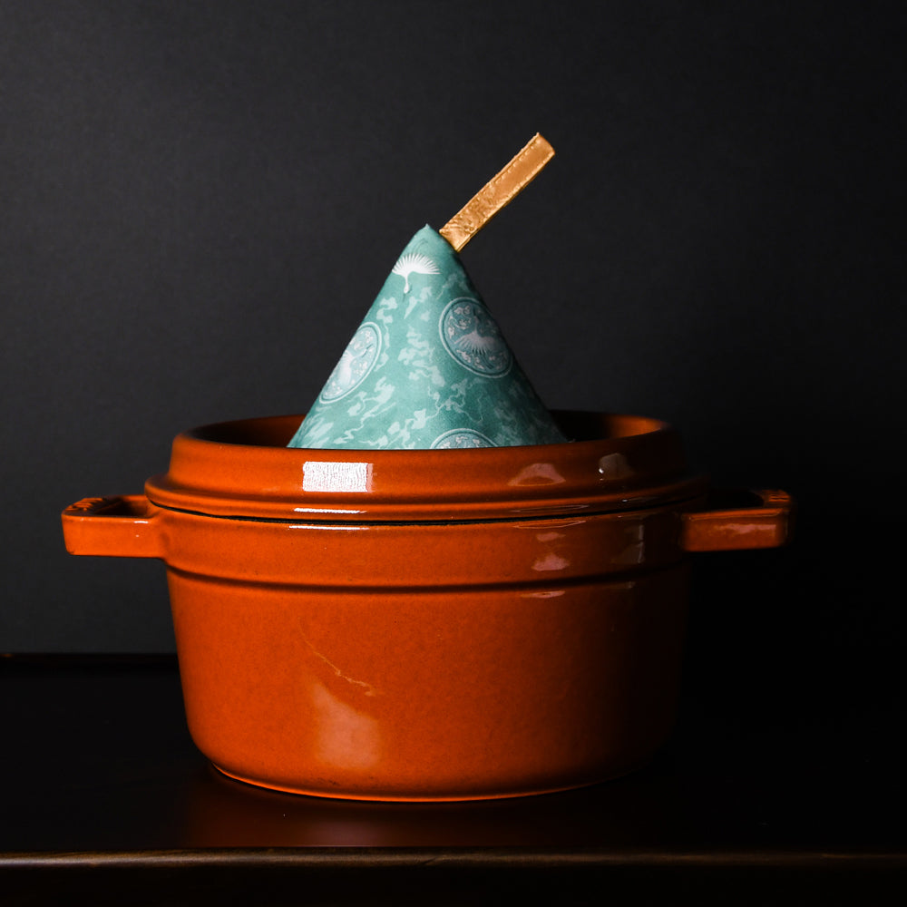 Korean Heat Hat – A Quiet Touch of Tradition (전통문양 냄비 고깔)
